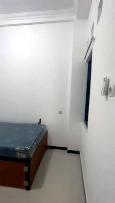 Kamar Tipe B, tampak tempat tidur single